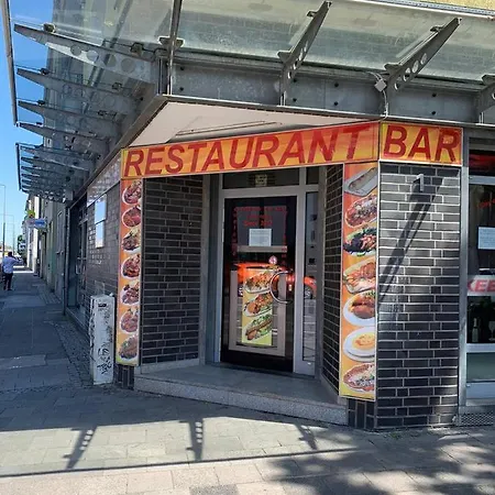 2 1min Messe Apartman