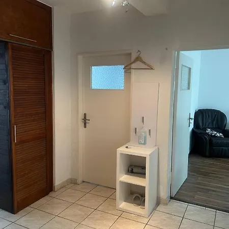 2 1min Messe Apartment *